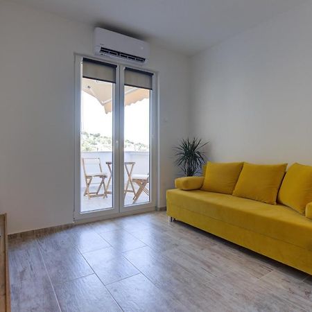 Demi Apartment Senj  Ngoại thất bức ảnh