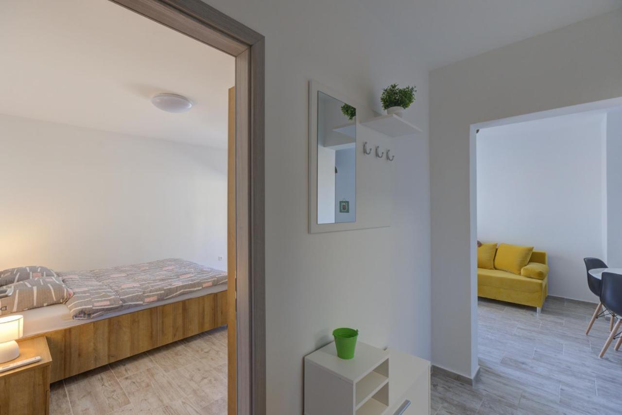 Demi Apartment Senj  Ngoại thất bức ảnh