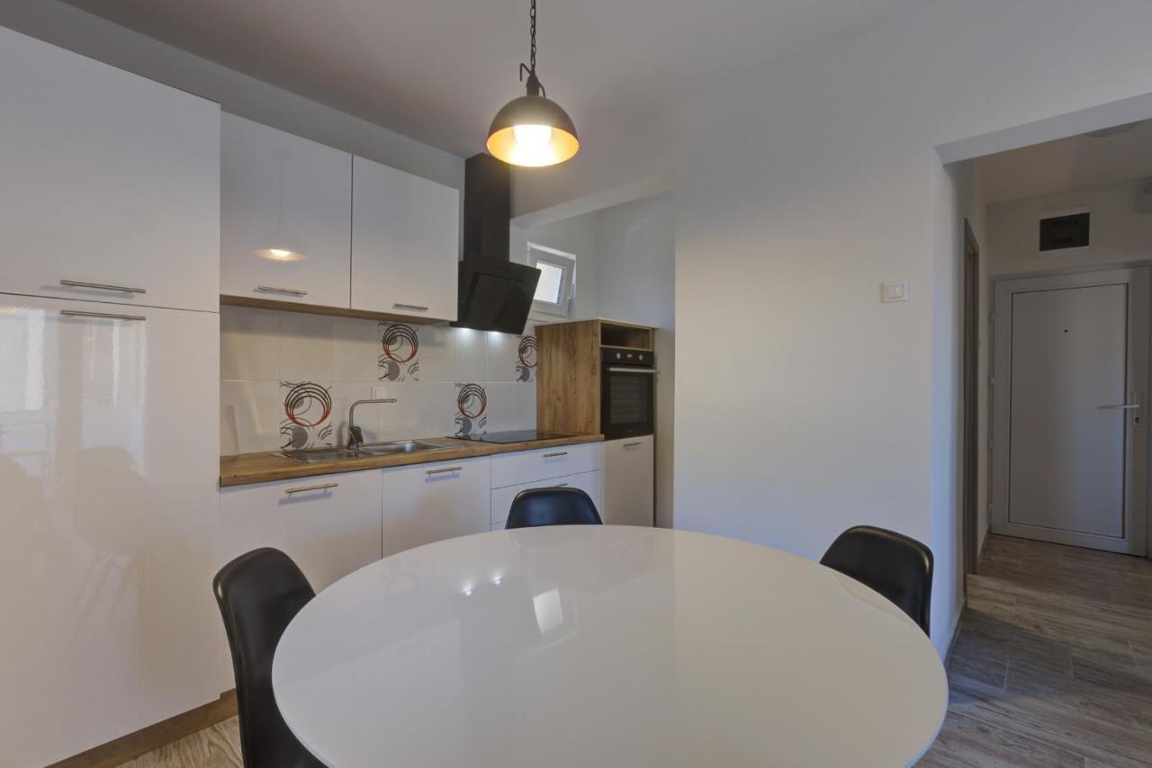 Demi Apartment Senj  Ngoại thất bức ảnh
